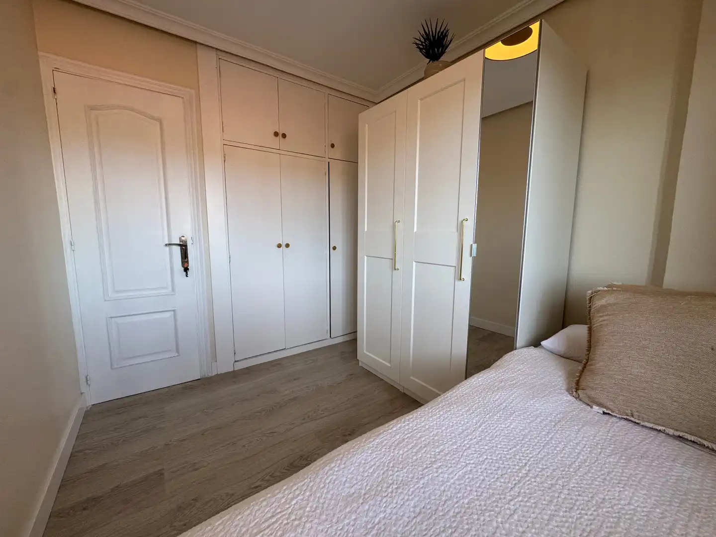 Piso con terraza en venta en Miguel Zabaleta Kalea 29, imagen 12