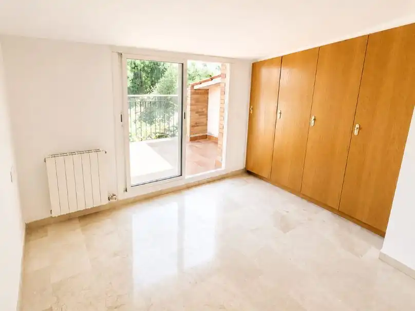 Reihenhaus mit Garten zum Verkauf in Calle Pontevedra 17A, imagen 32