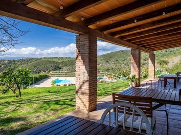Casa con piscina in vendita a Casares pueblo