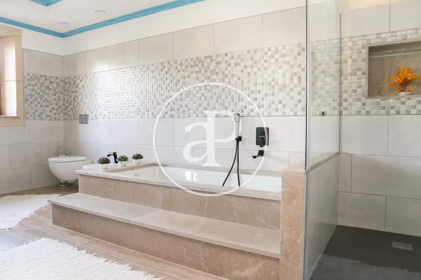 Bathroom of Houses for sale in Felanitx  with Air Conditioner, Heating and Private garden