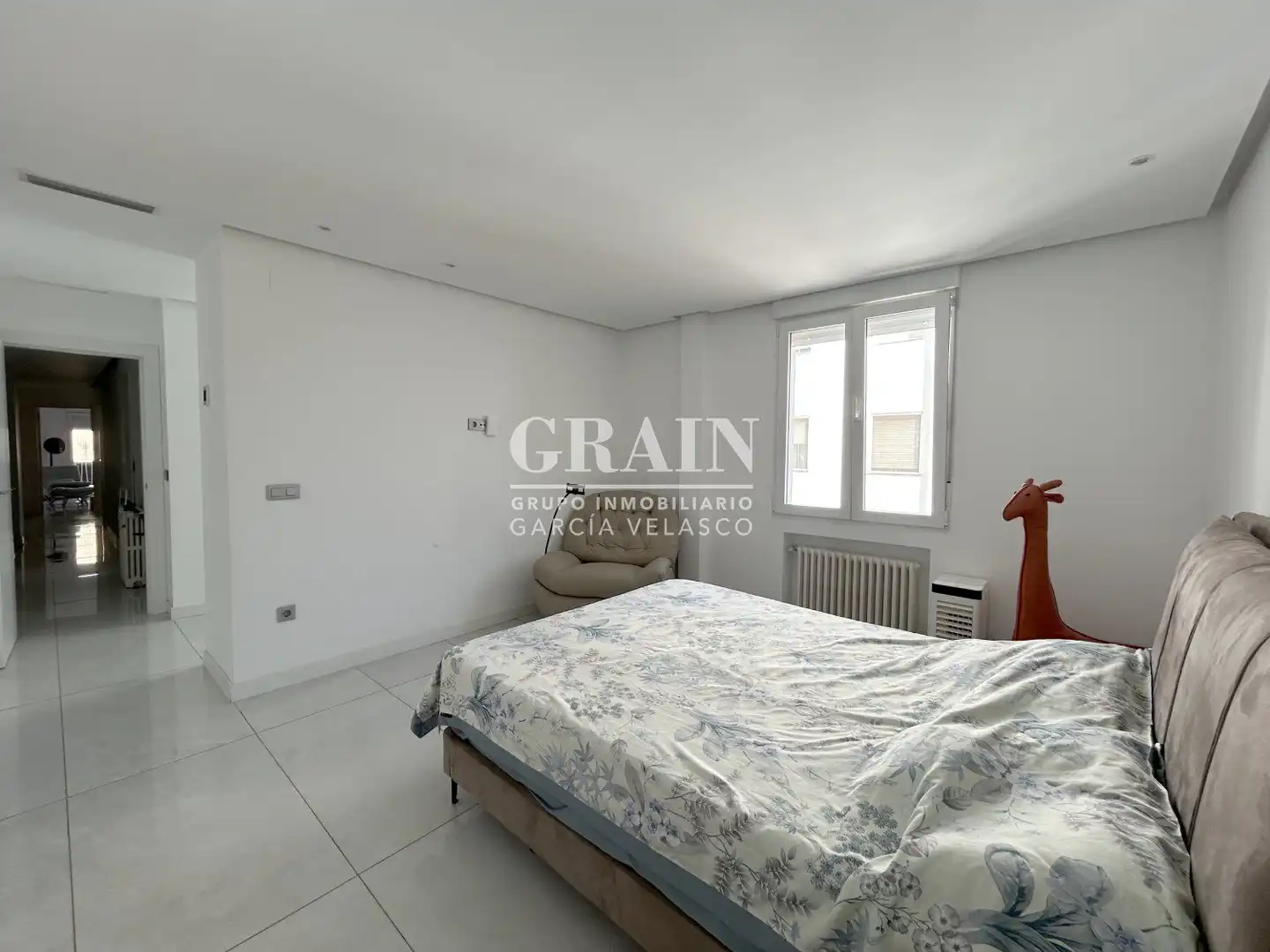 Bedroom of Flat for sale in Albacete  with Air Conditioner, Heating and Balcony