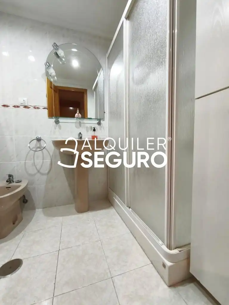 Piso de alquiler en Manuel Maciá Sempere, Altozano - Conde Lumiares
