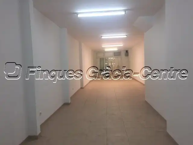 Local de alquiler en Calle BONAVISTA, Covadonga