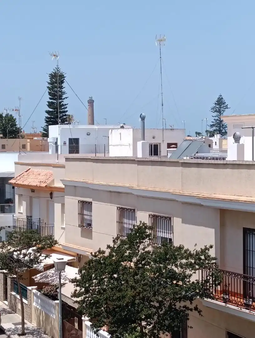 Vista exterior de Pis en venda en Chipiona