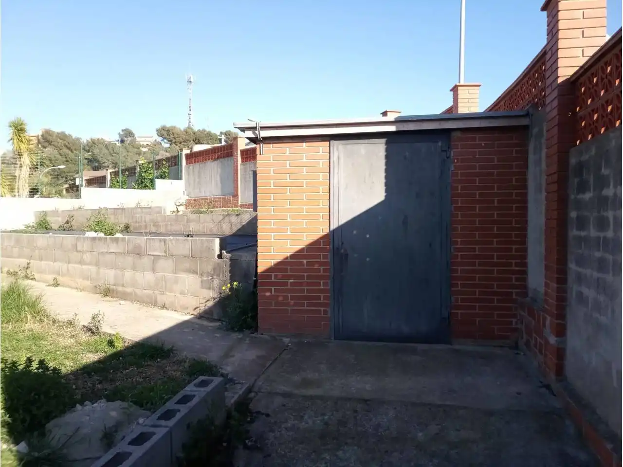 Vista exterior de Terreny en venda en Castellet i la Gornal
