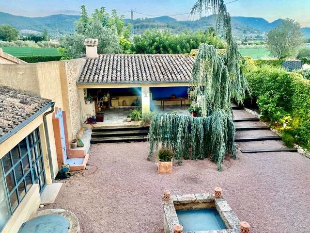 Casa-chalet en Venta en Castalla