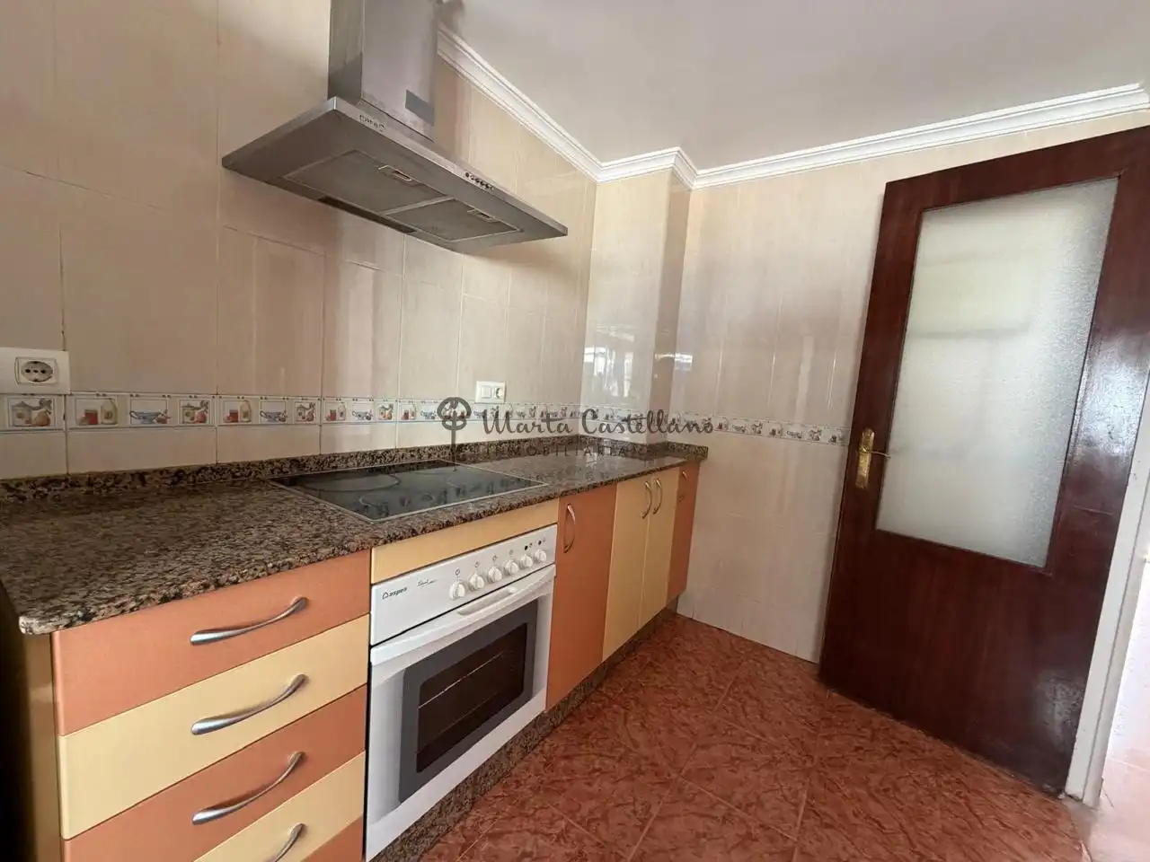 Cuina de Planta baixa en venda en Rota amb Terrassa