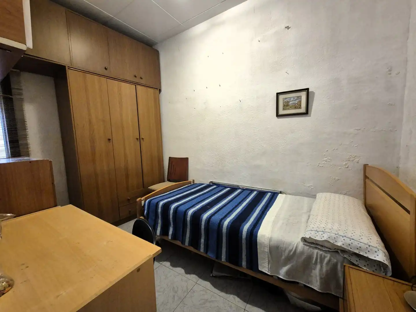 Habitación de Piso en venta en Barcelona con Amueblado y Horno