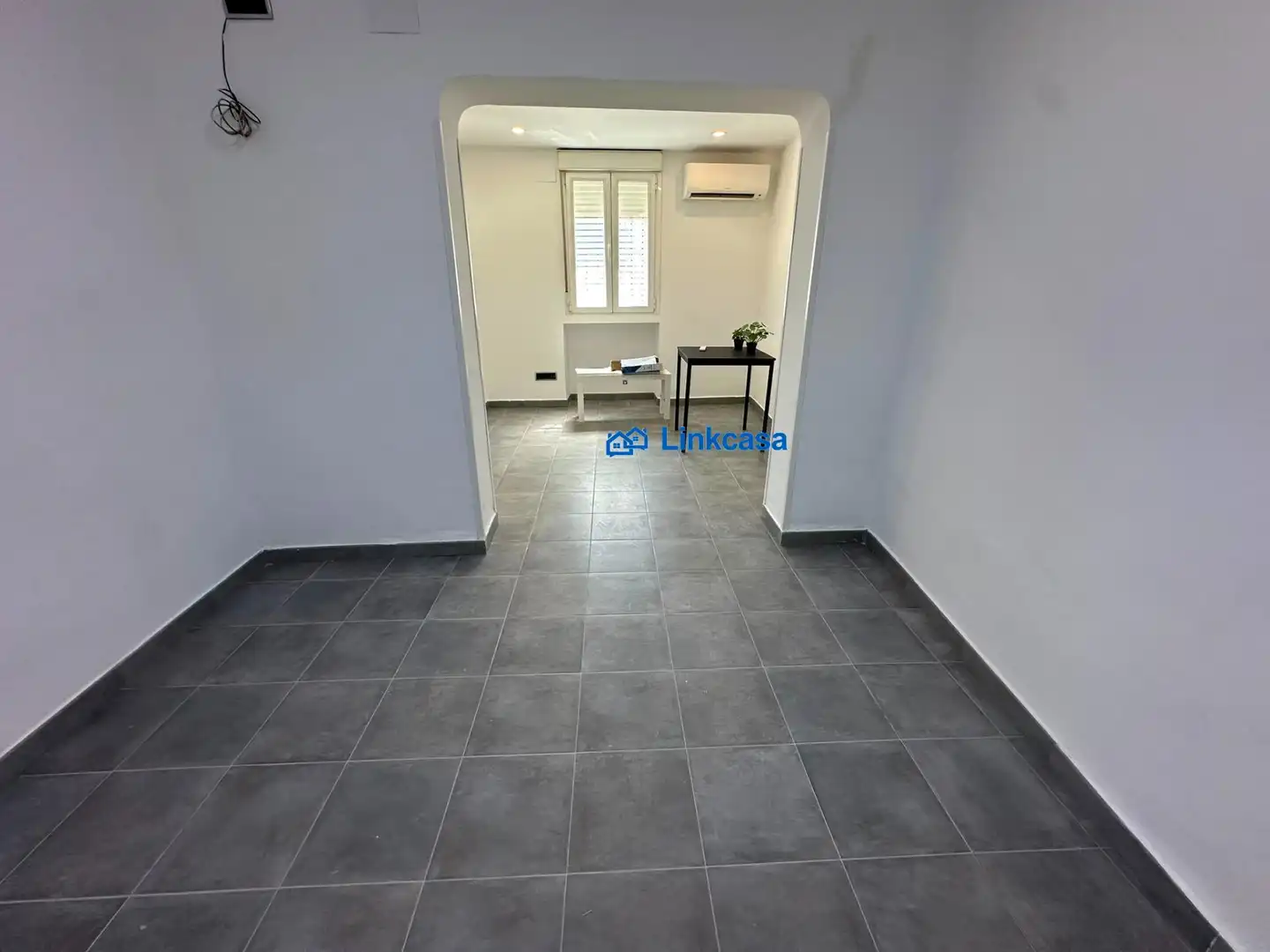 Flat for sale in Madrid  with Air Conditioner, Heating and Furnished