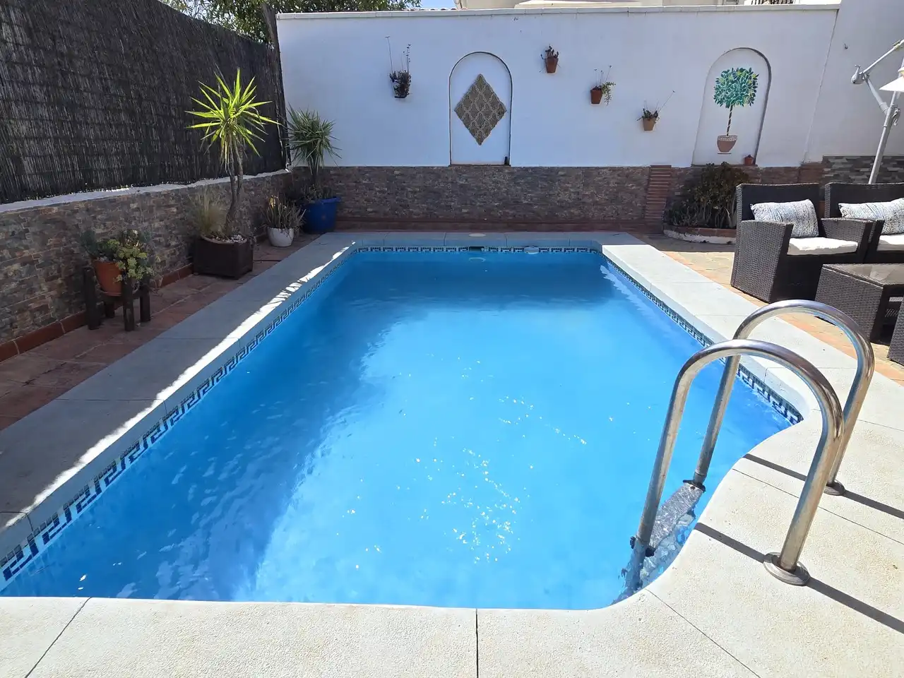 Casa con piscina en venta en Alcaucín, imagen 3