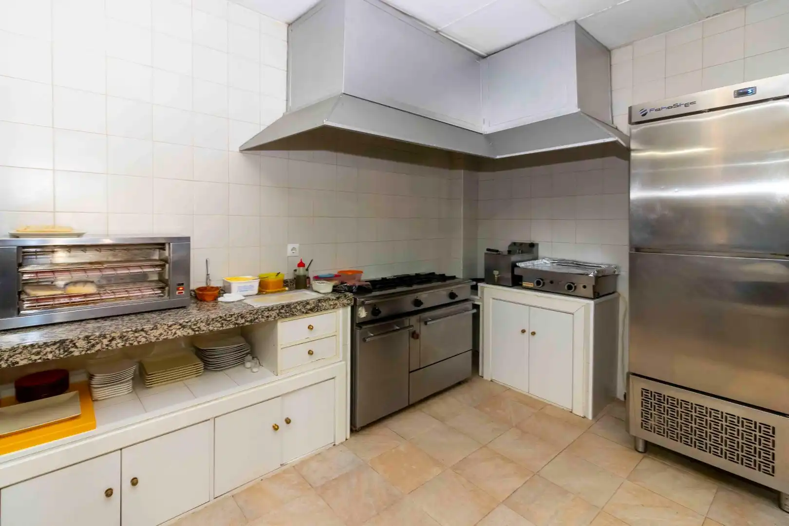 Cocina de Local en venta en Badajoz con Aire acondicionado, Terraza y Amueblado
