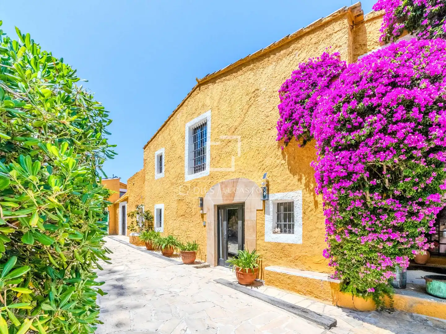 Vista exterior de Finca rústica en venta en Canyelles con Aire acondicionado, Calefacción y Jardín privado