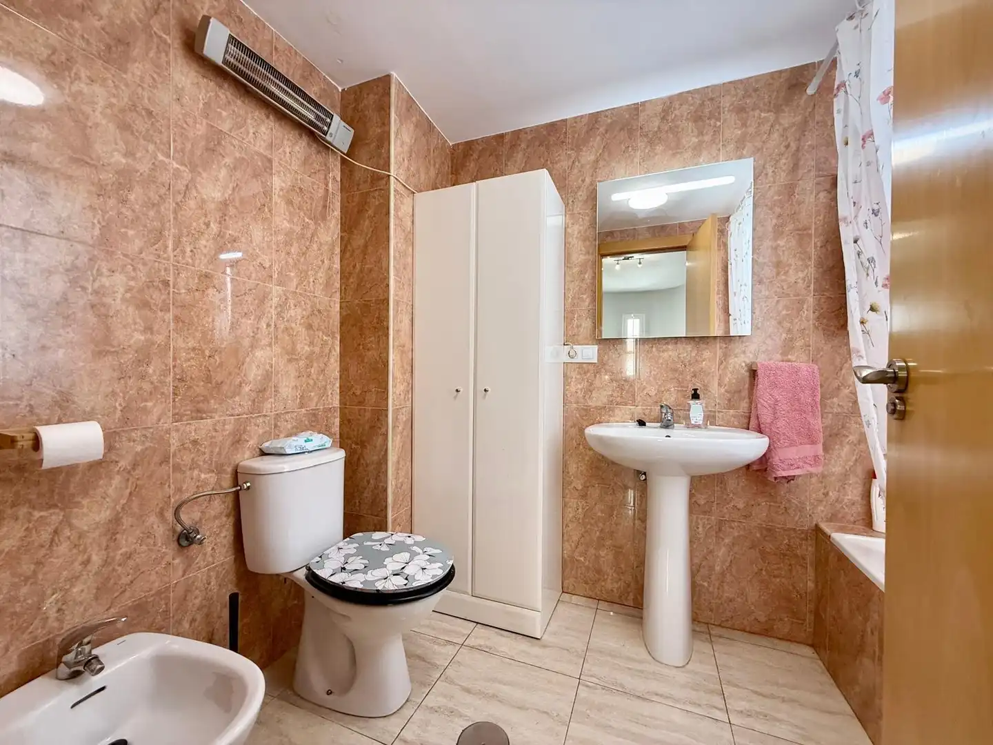 Bathroom of Detached homes for sale in Gérgal  with Air Conditioner, Private garden and Storage room