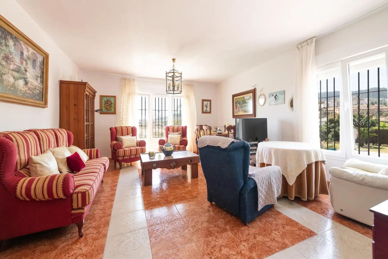 Sala de estar de Casa o chalet en venta en Alhaurín de la Torre con Aire acondicionado, Jardín privado y Terraza