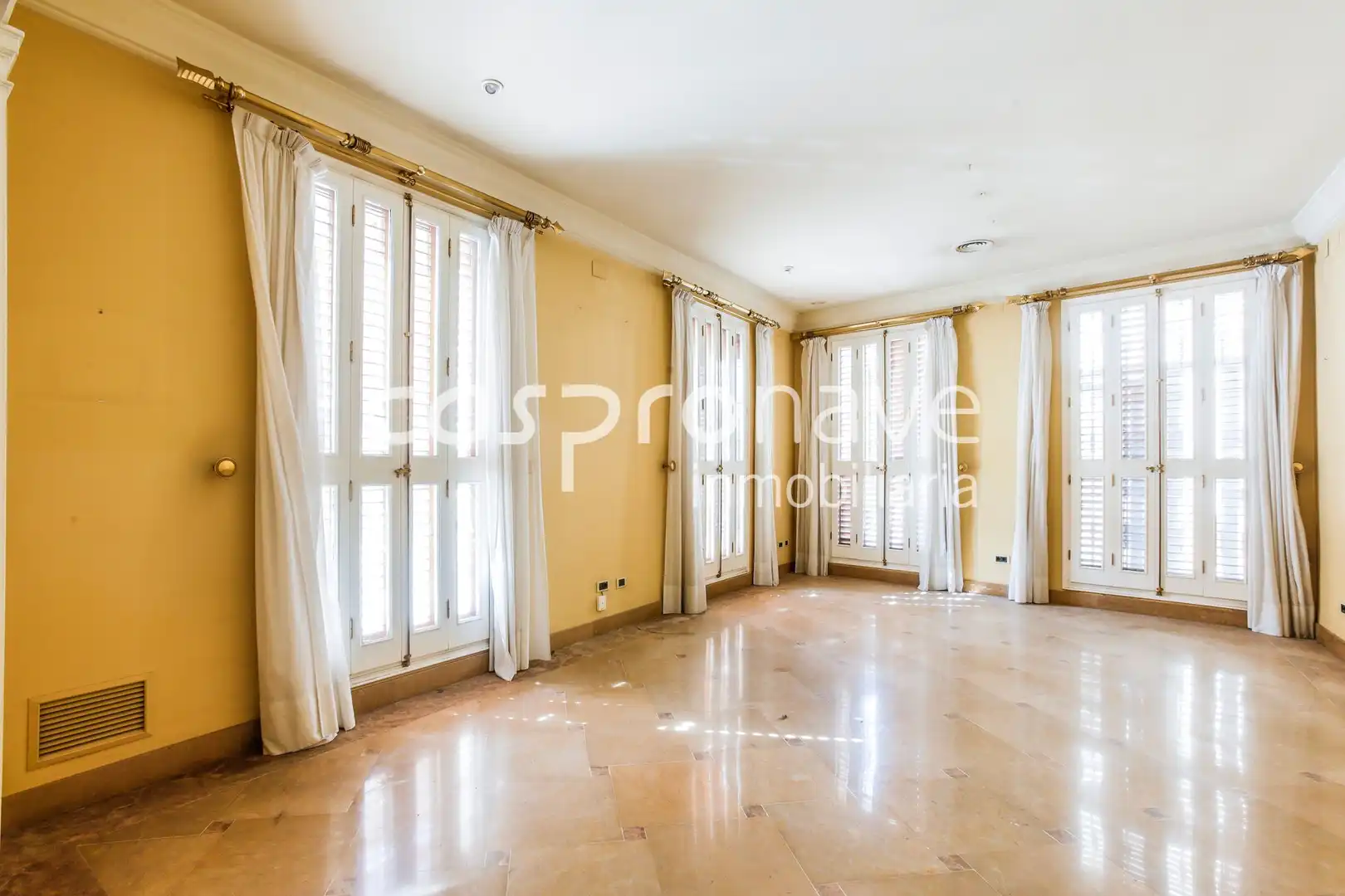Casa o xalet en venda a Avinguda de la Mura, 19, Cariñena - Carinyena
