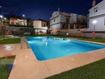 Reihenhaus mit Pool zum Verkauf in sexmo