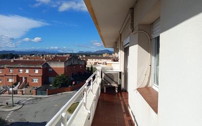 Exterior view of Duplex for sale in Móra d'Ebre  with Heating, Terrace and Storage room