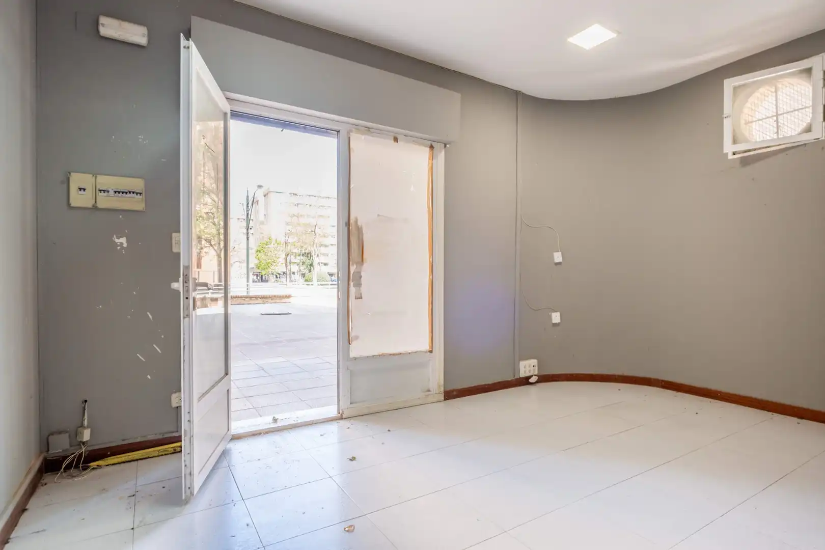 Commercial properties for sale in Zaragoza