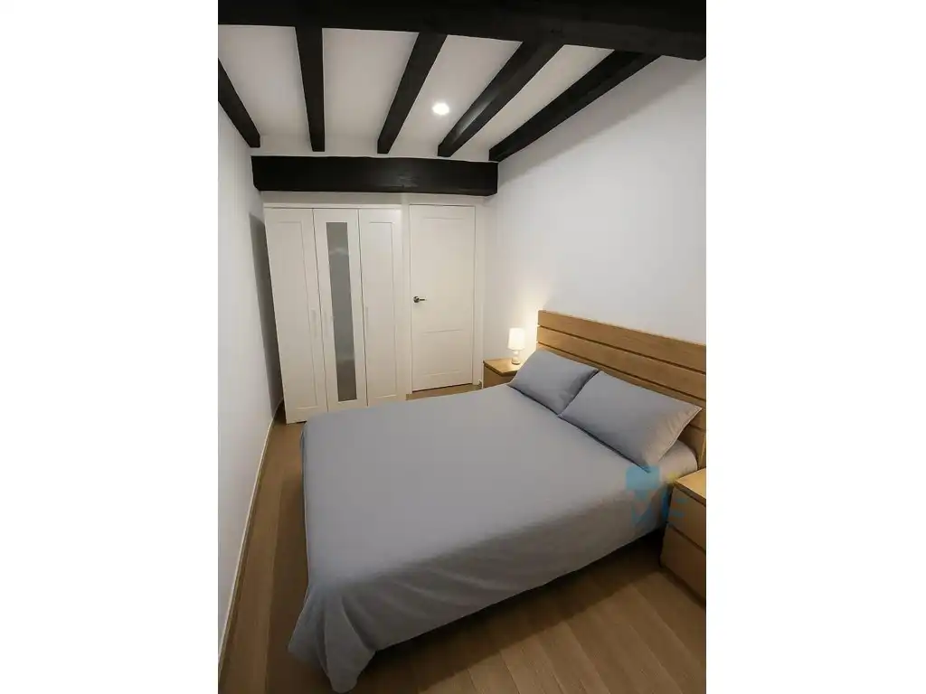Bedroom of Flat for sale in Errenteria