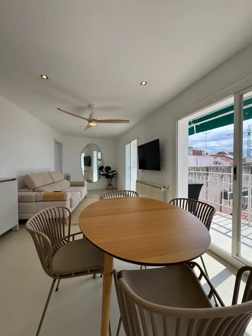 Sala d'estar de Pis en venda en Sant Pol de Mar amb Aire condicionat, Calefacció i Terrassa