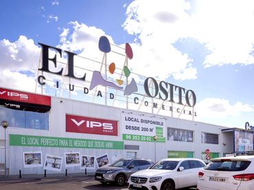 Local comercial en alquiler en Calle Tuéjar