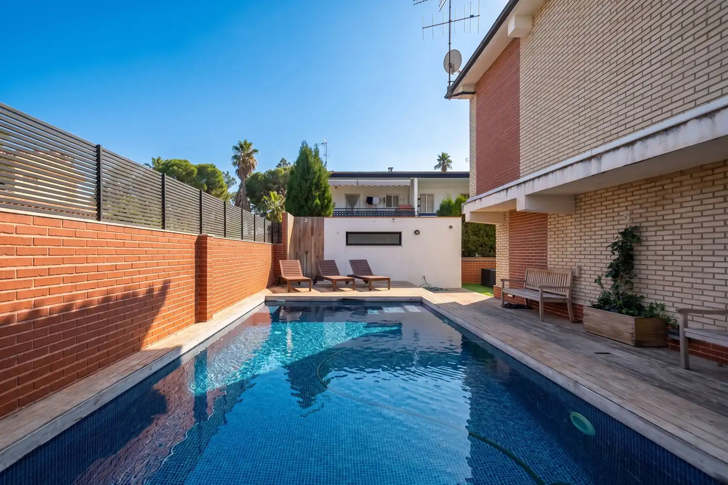Casa o xalet en venda a Av. Danesa, Corinto - Almarda