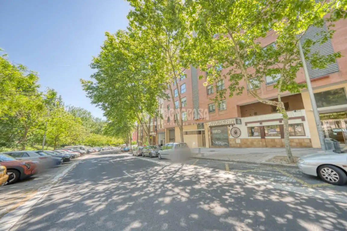 Vista exterior de Piso en venta en Valladolid con Aire acondicionado, Calefacción y Trastero