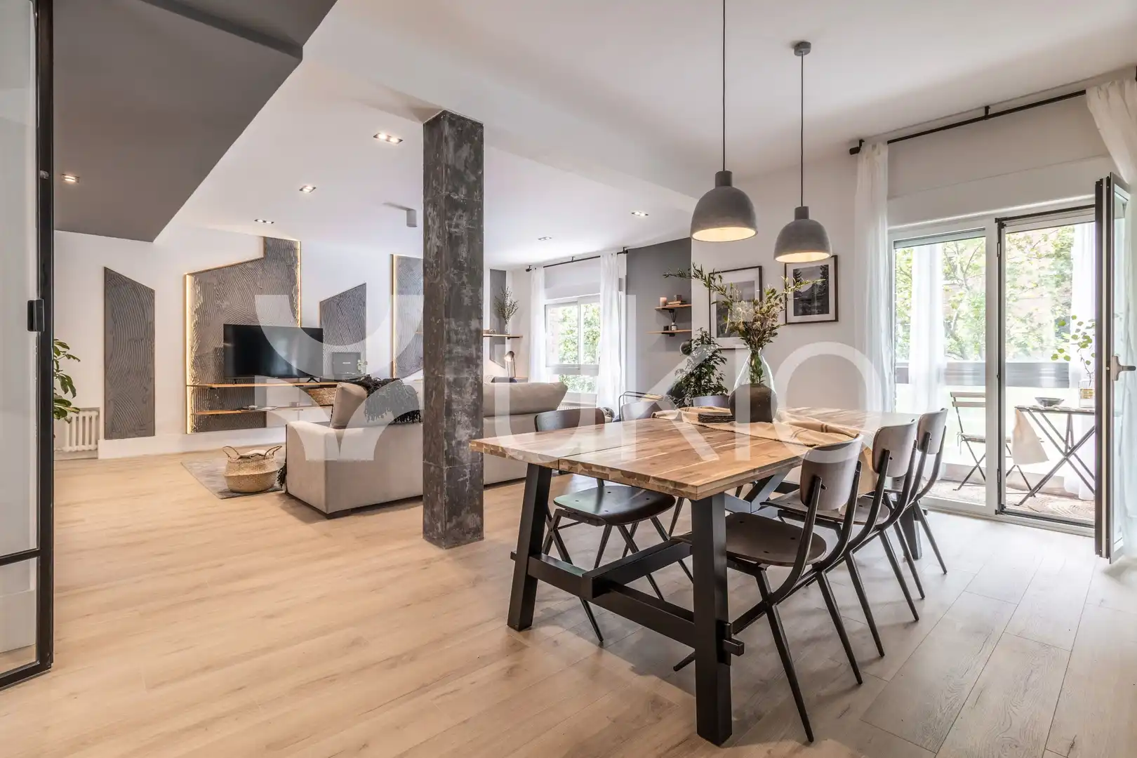 Sala de estar de Apartamento de alquiler en Madrid con Aire acondicionado, Calefacción y Amueblado