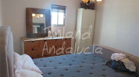 Foto 3 de Casa adosada en venta en Martos, Jaén