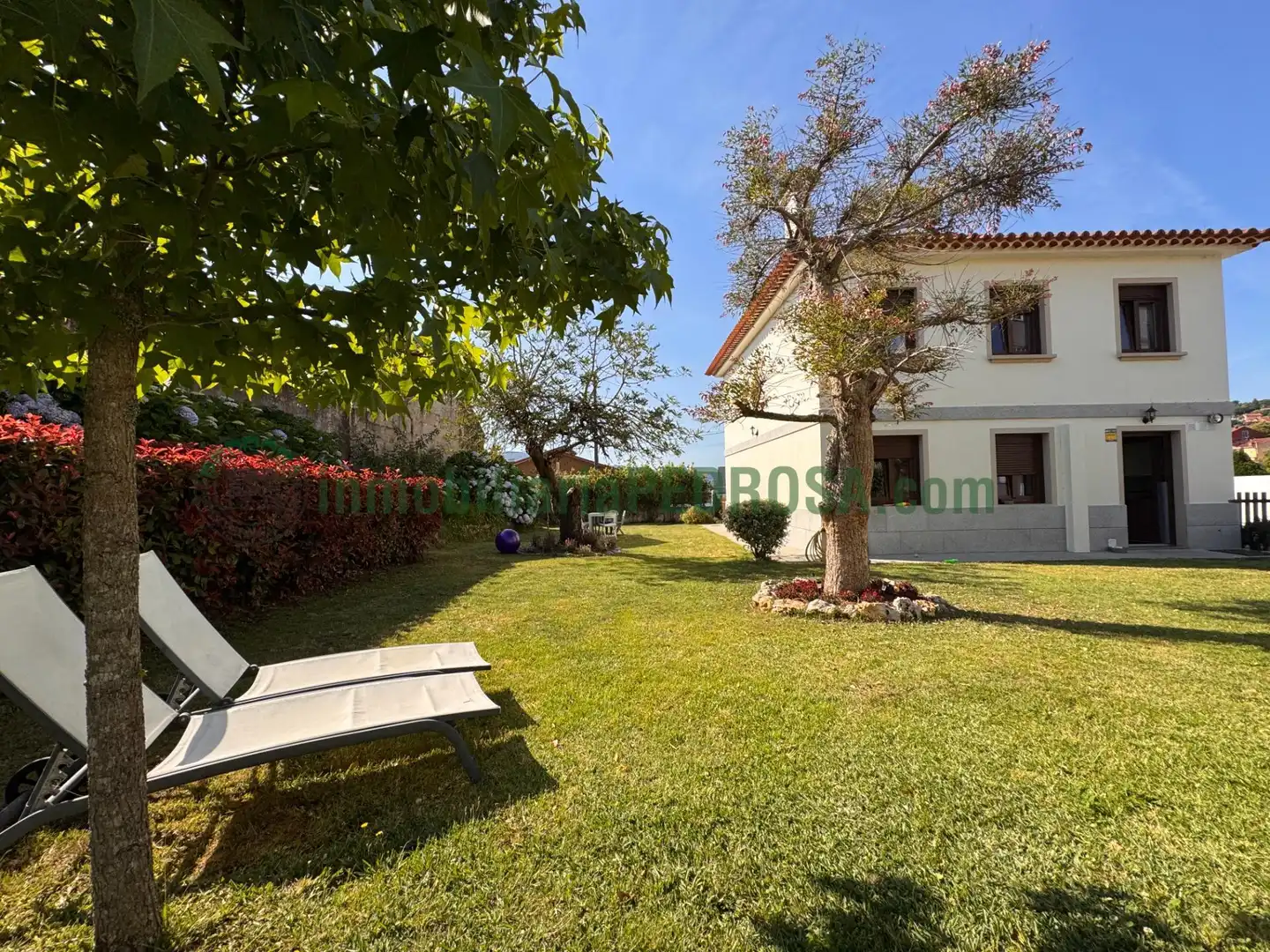 Jardí de Casa o xalet en venda en Pontevedra Capital  amb Calefacció, Jardí privat i Traster