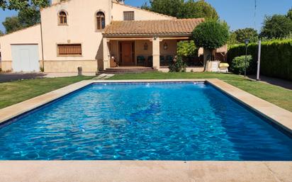 Swimming pool of House or chalet for sale in  Albacete Capital  with Air Conditioner, Heating and Private garden