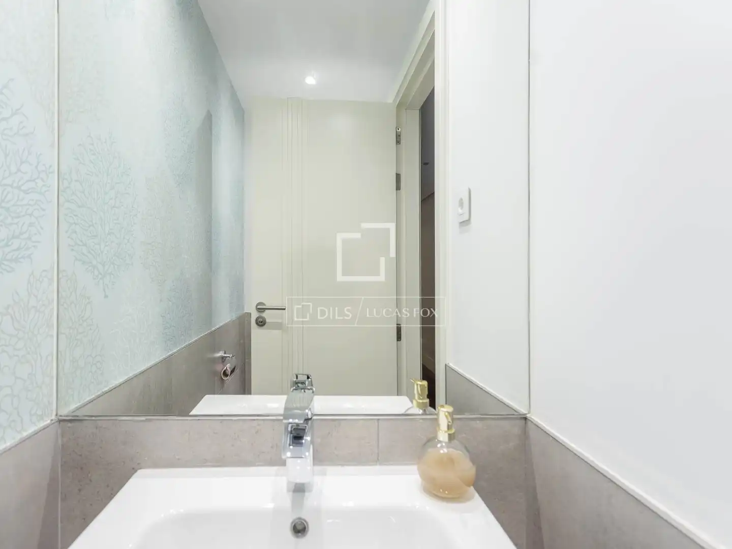 Badezimmer von Wohnung zur Miete in Madrid mit Klimaanlage, Heizung und Parkett