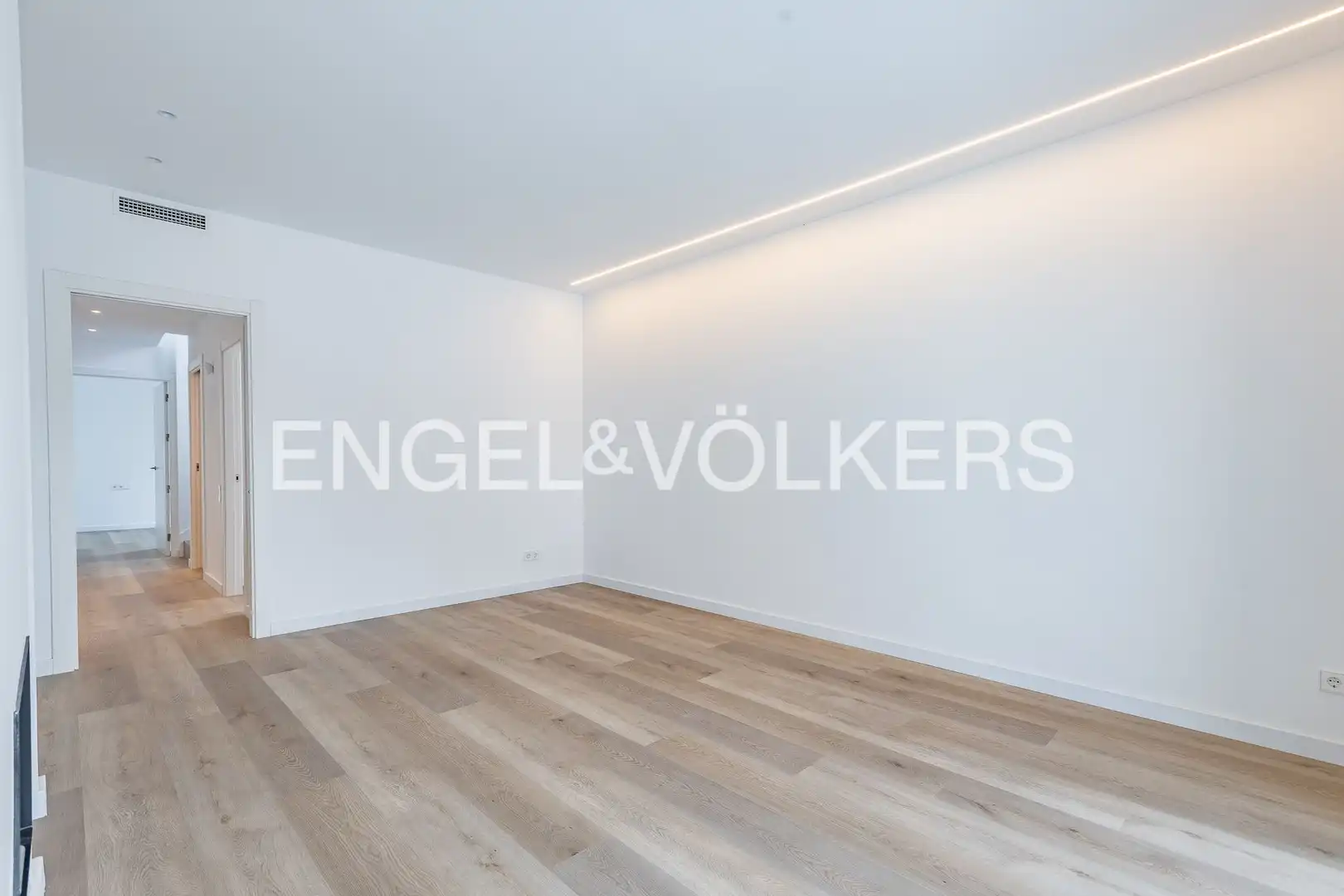 Sala de estar de Casa o chalet en venta en Matadepera con Calefacción, Parquet y Terraza