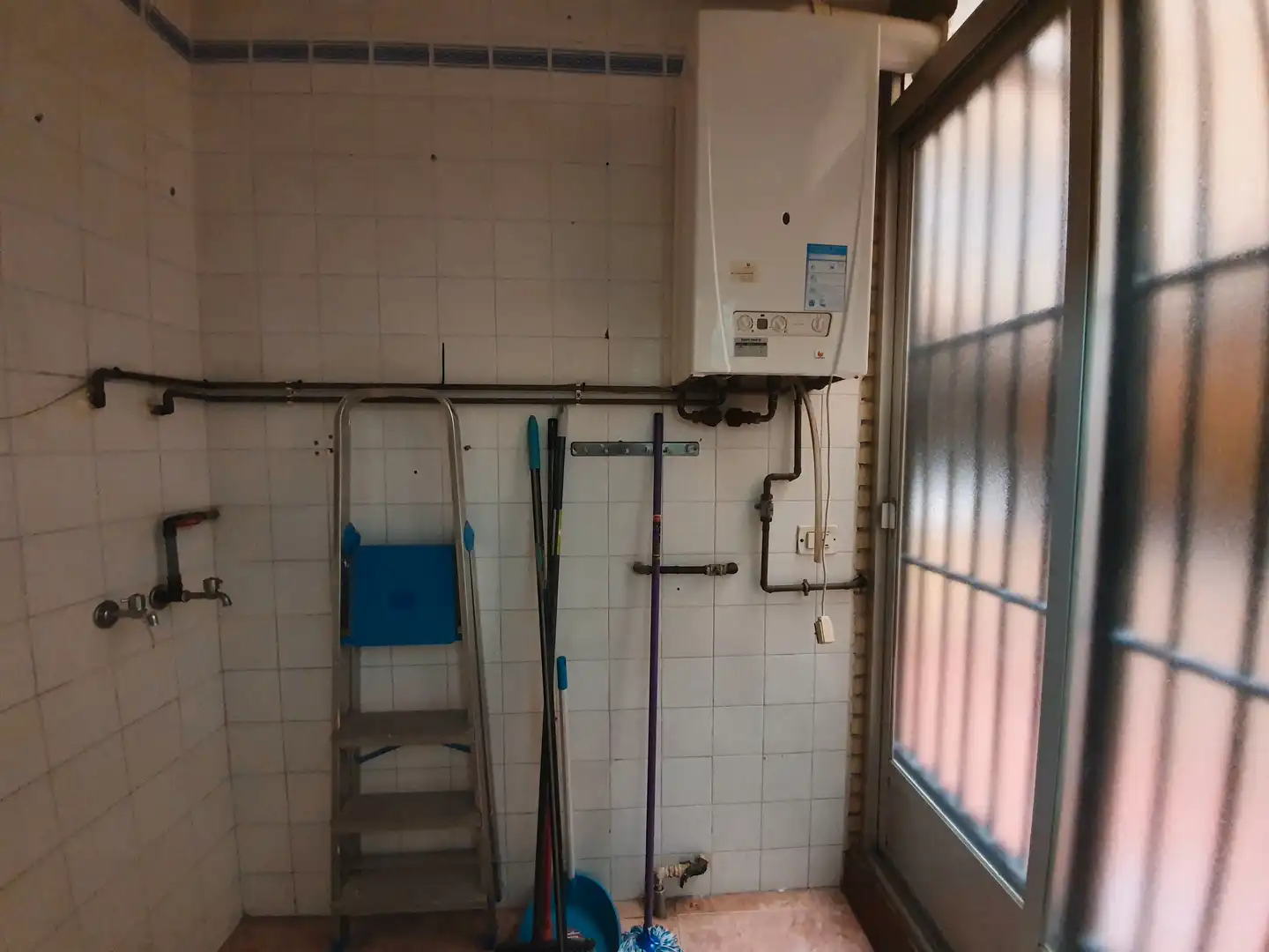 Baño de Piso en venta en Guadix con Balcón