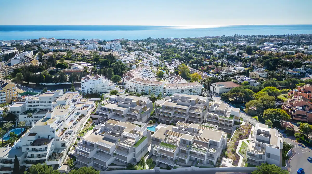 Dúplex amb piscina en venda a Nueva Andalucía