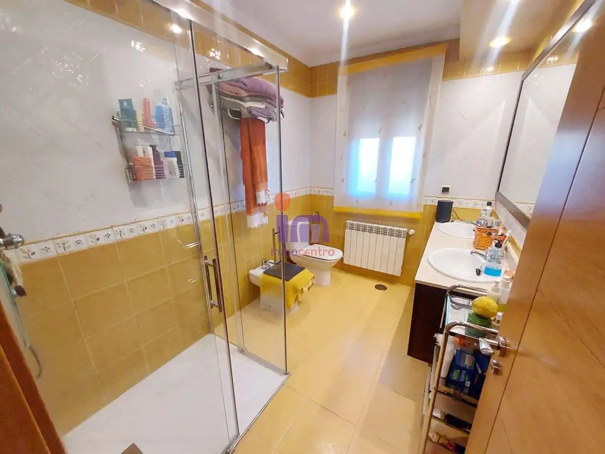 Chalet con piscina en venta en Valdepeñas, imagen 18