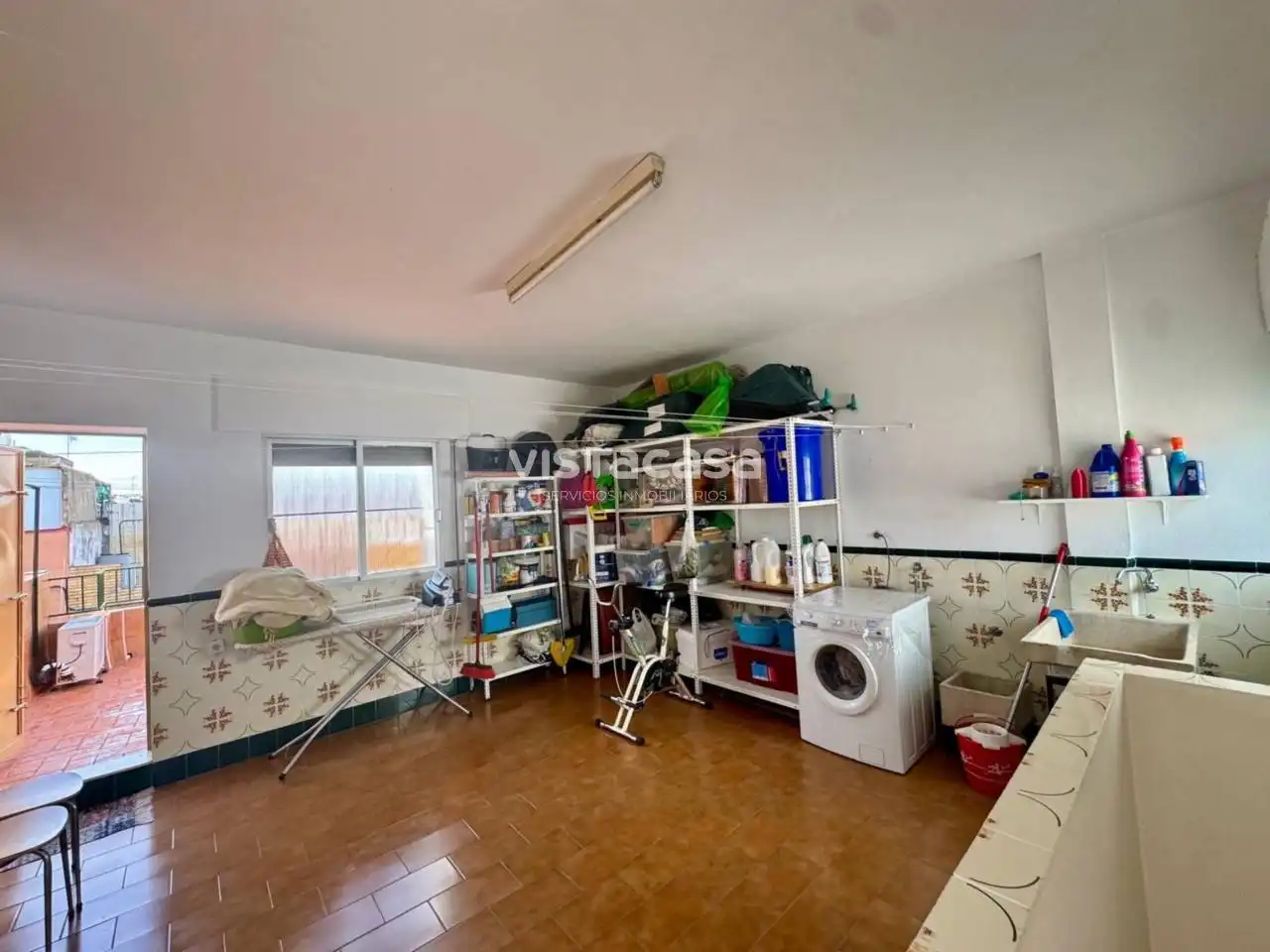 Houses for sale in Sevilla  with Air Conditioner, Heating and Terrace