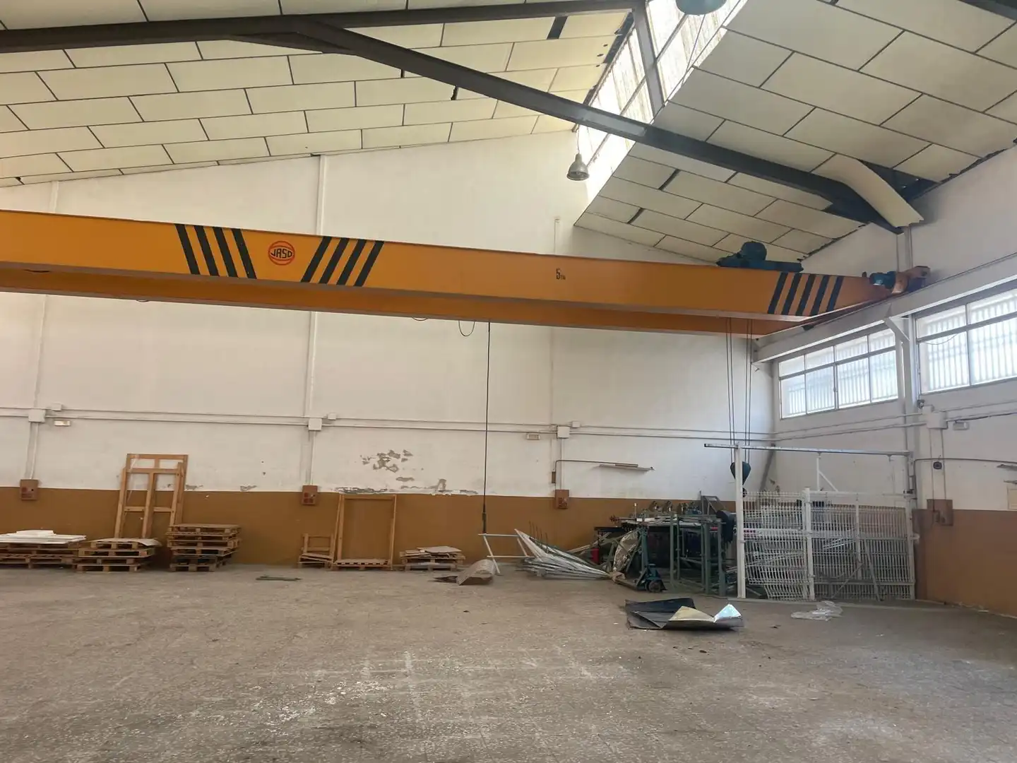 Fabrikhallen zur Miete in Elche / Elx
