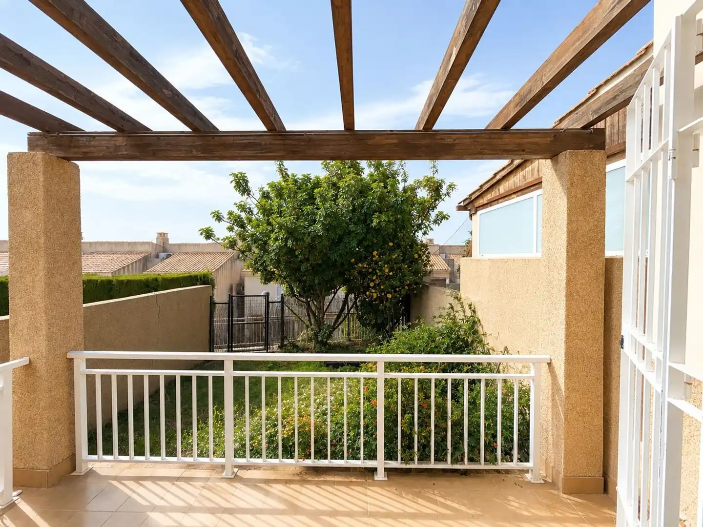 Villa mit Pool zum Verkauf in Calle Estados Unidos, imagen 3
