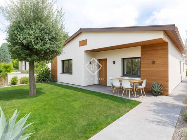 Casa-chalet en Venta en La Plana - Bellsoleig