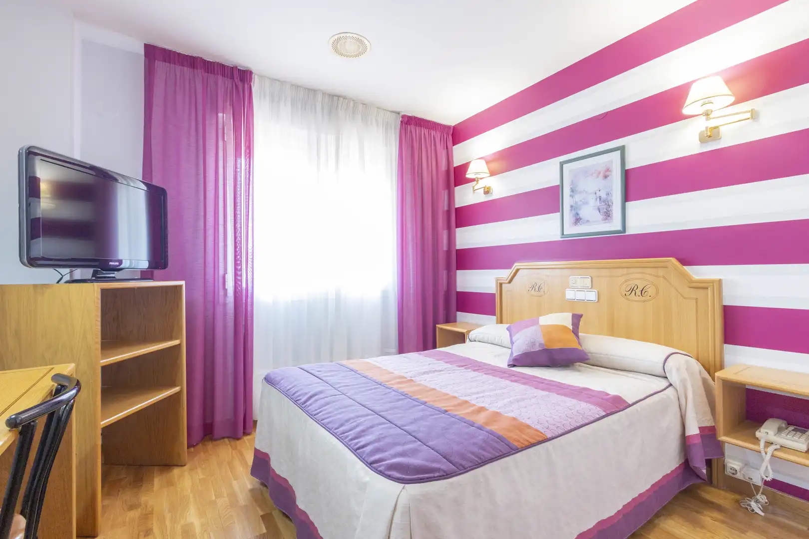 Habitación de Edificio en venta en Cavia