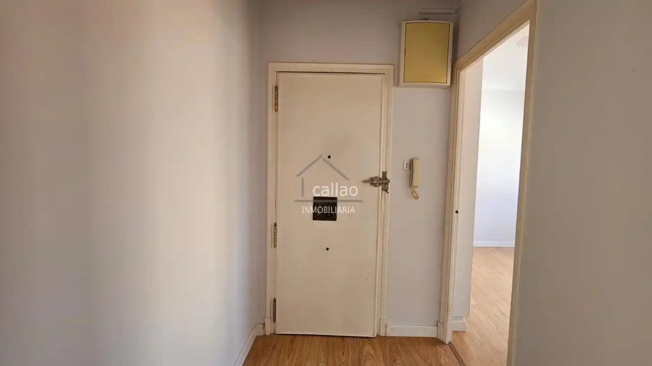 Flat for rent in Ferrol  with Heating and Storage room