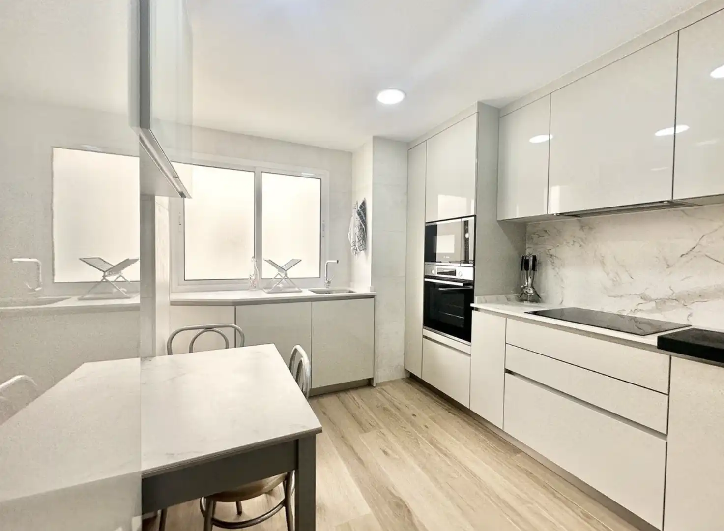 Ático con piscina en venta en Nueva Andalucía, imagen 9