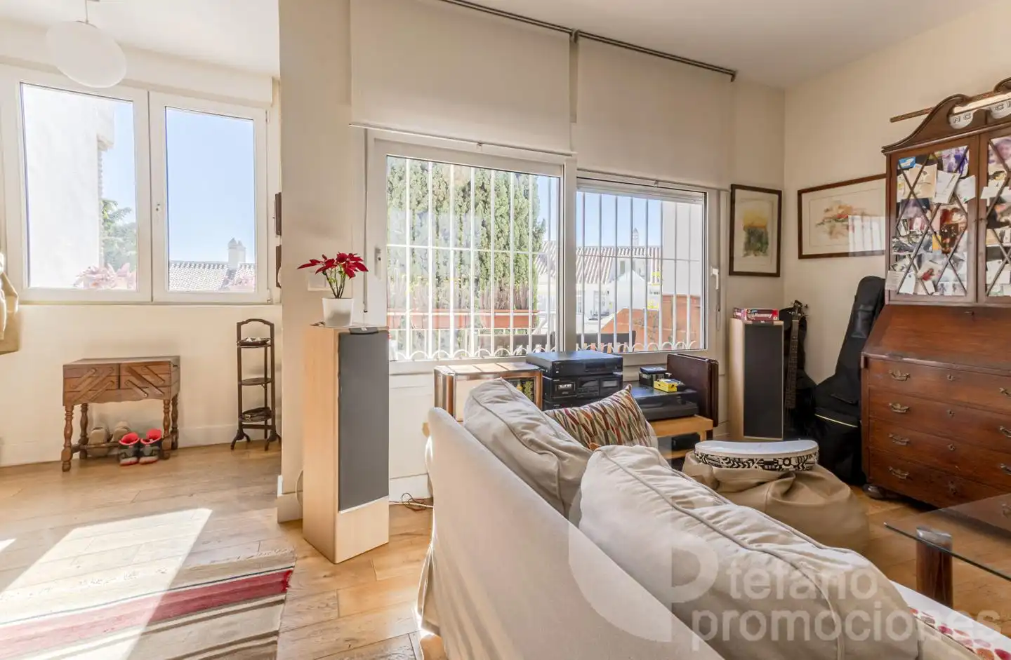 Exterior view of Detached homes for sale in Málaga  with Air Conditioner, Parquet flooring and Terrace