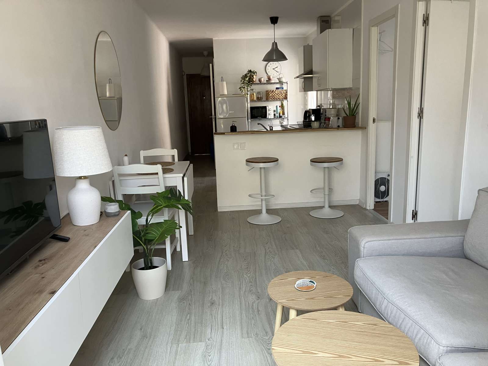 Sala d'estar de Apartament per a compartir en Santa Coloma de Gramenet amb Aire condicionat i Terrassa