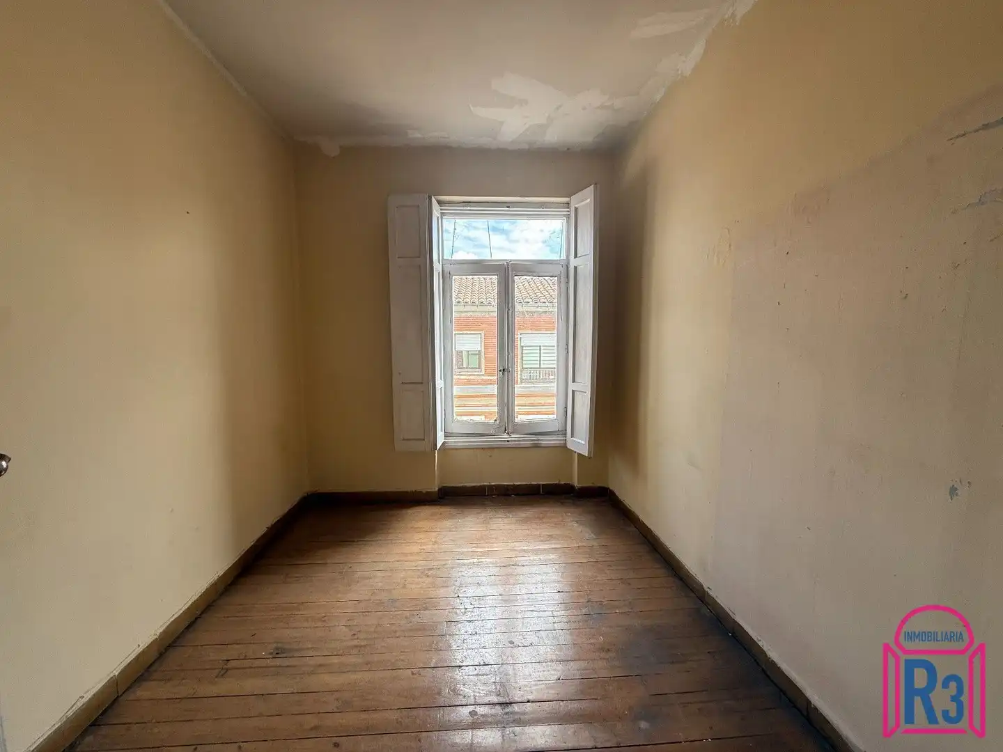 Habitación de Piso en venta en León Capital 