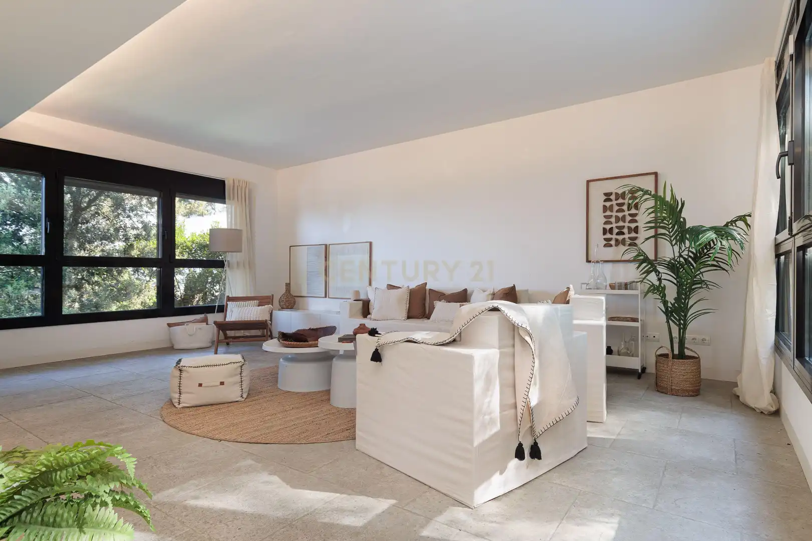 Sala d'estar de Casa o xalet en venda en Sant Cugat del Vallès amb Aire condicionat, Jardí privat i Traster