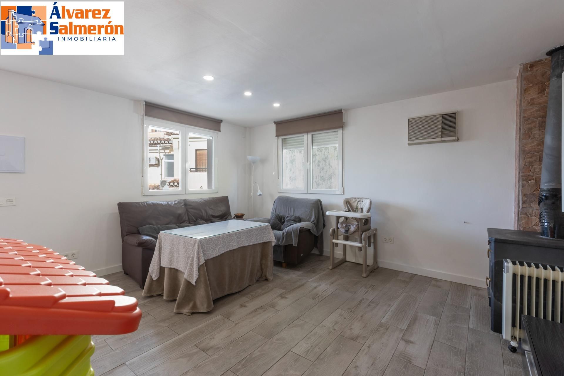 Bedroom of Flat for sale in Monachil  with Air Conditioner