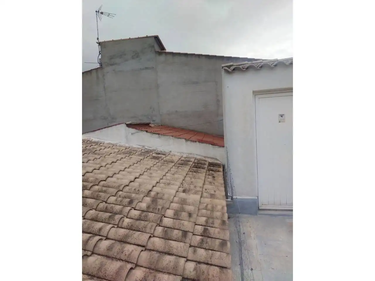 Vista exterior de Casa o chalet en venta en Herencia con Aire acondicionado, Calefacción y Jardín privado