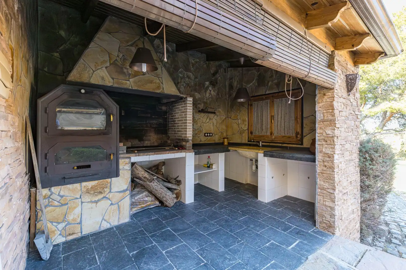 Cuina de Casa adosada en venda en Murcia amb Aire condicionat, Jardí privat i Terrassa